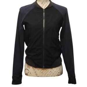 Lululemon Athletica Var City Bomber Jacket Size 6 - Preppy Activewear Streetwear